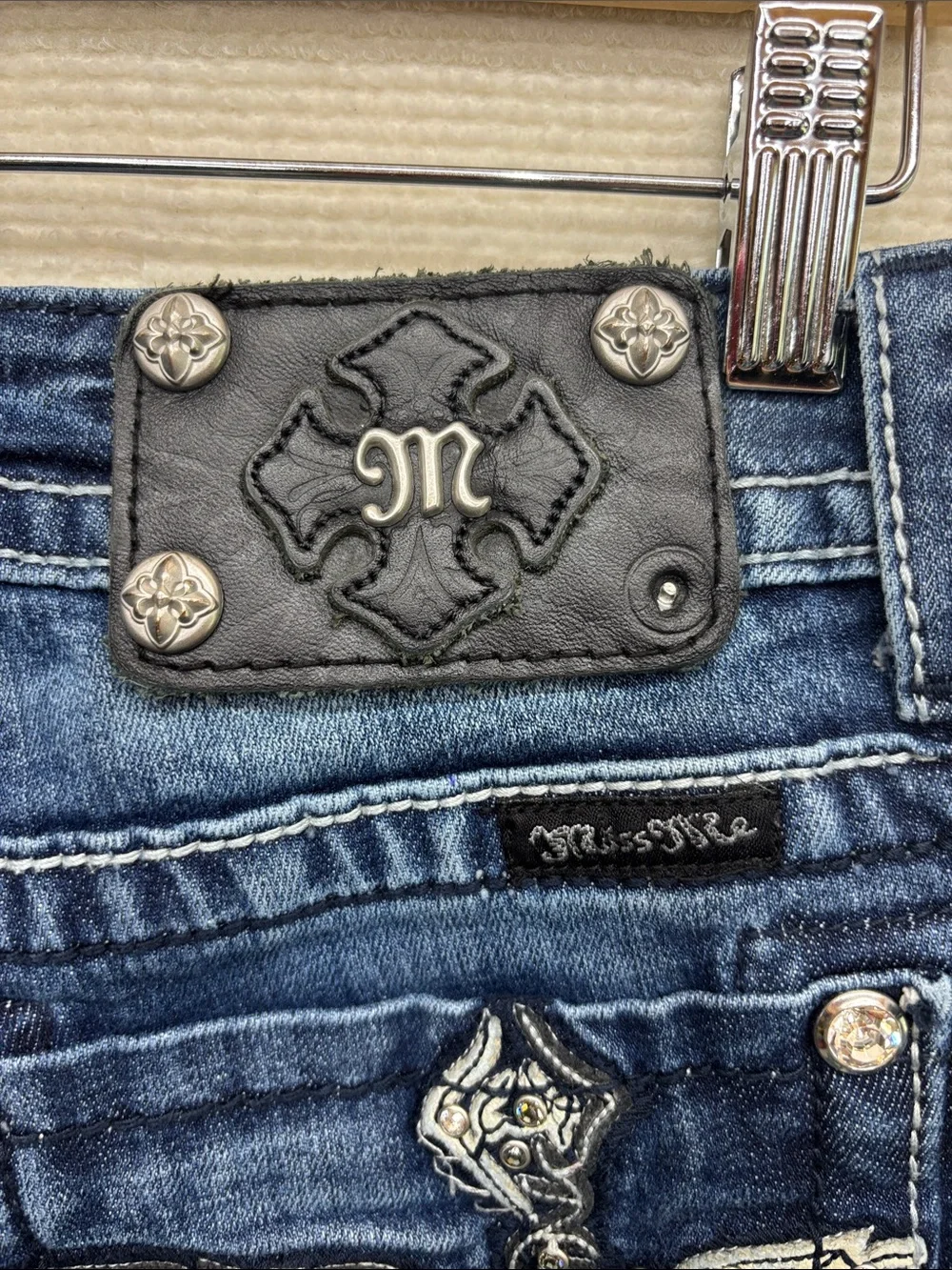 Miss Me | 27 boot Women's Classic Bootcut Jeans - Dark Blue Denim - Picture 9 of 11